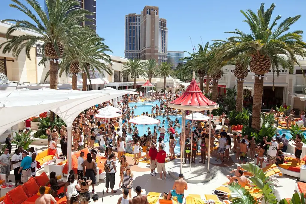 10 MustDo Activities In Las Vegas For Memorial Day Weekend