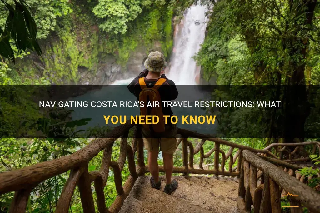 costa rica air travel restrictions