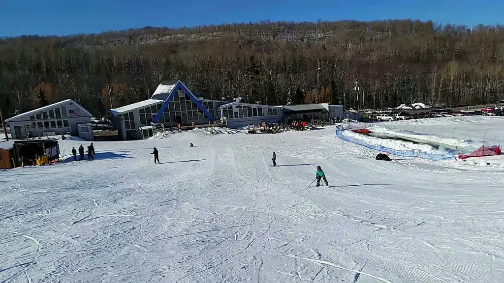 Ski/Snowboard