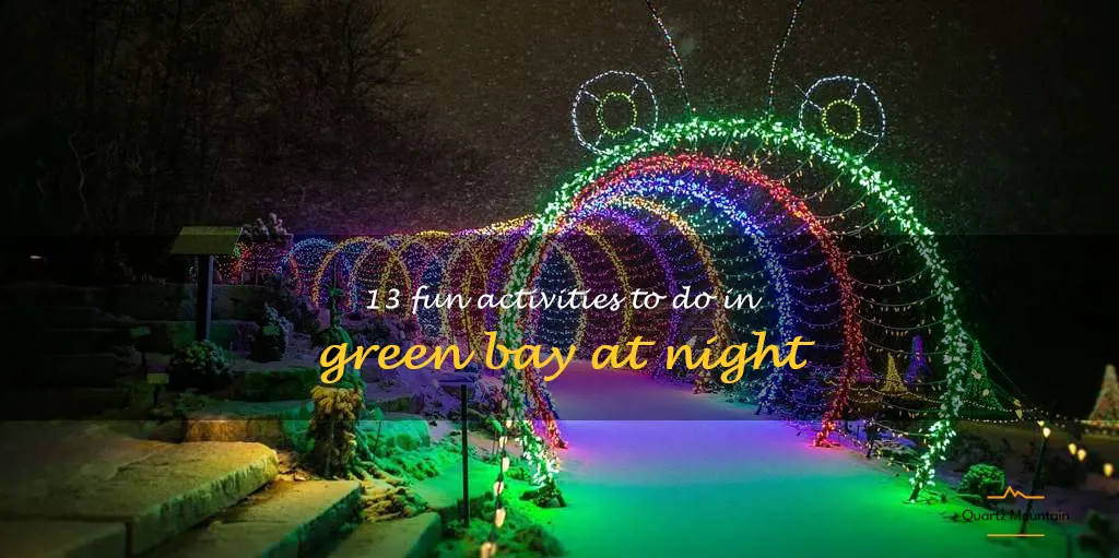 things to do in green bay at night