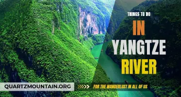 10 Must-Do Activities Along the Yangtze River