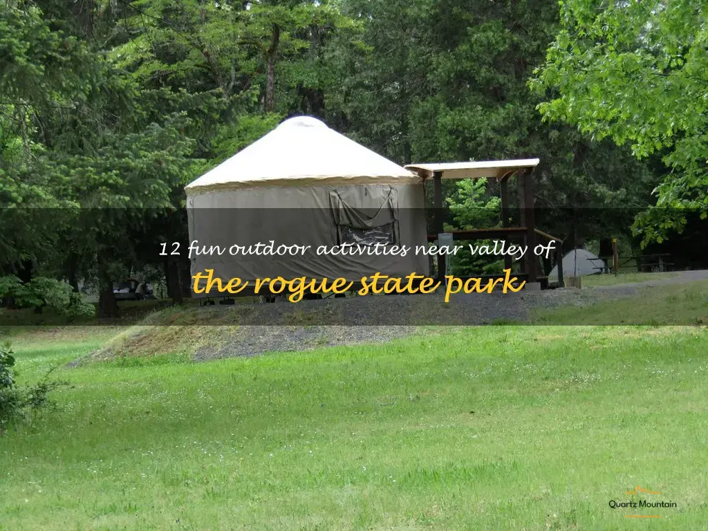 things to do near valley of the rogue state park