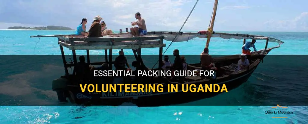 volunteer uganda what to pack