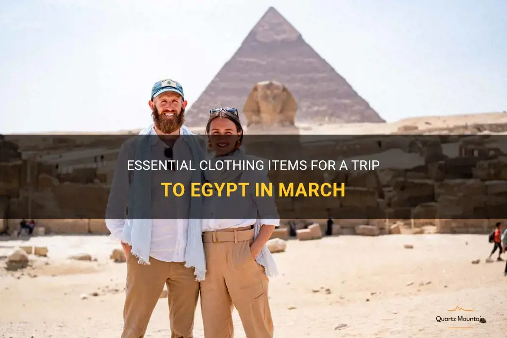 what clothes to pack for egypt in march