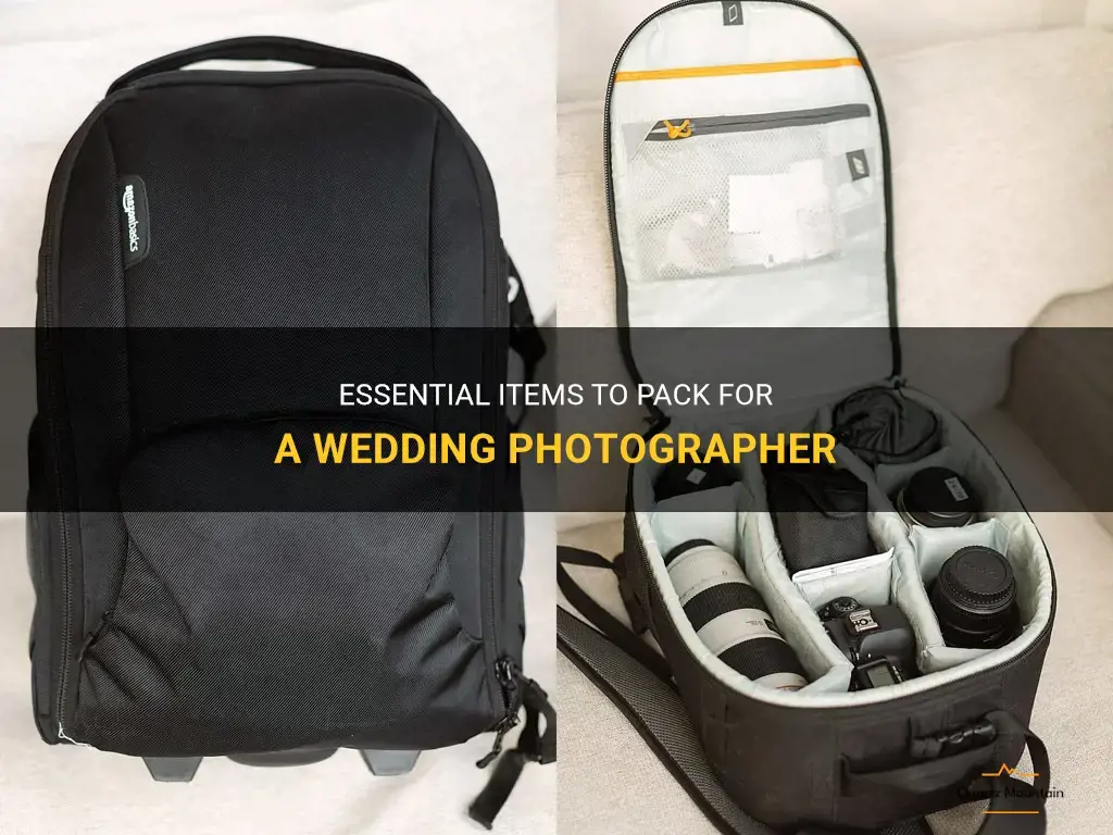 what to pack as a wedding photographer