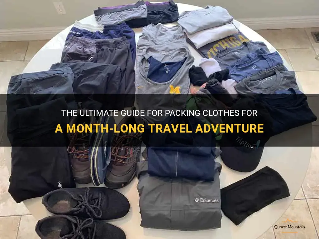 what to pack clothes for travel 1 month