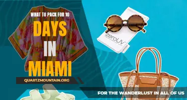 Essential Items to Pack for a 10-Day Vacation in Miami