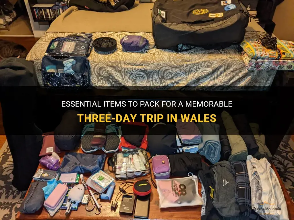 what to pack for 3 days in wales