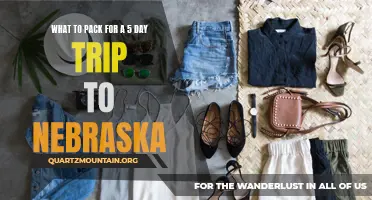 Essential Items to Pack for a 5-Day Trip to Nebraska