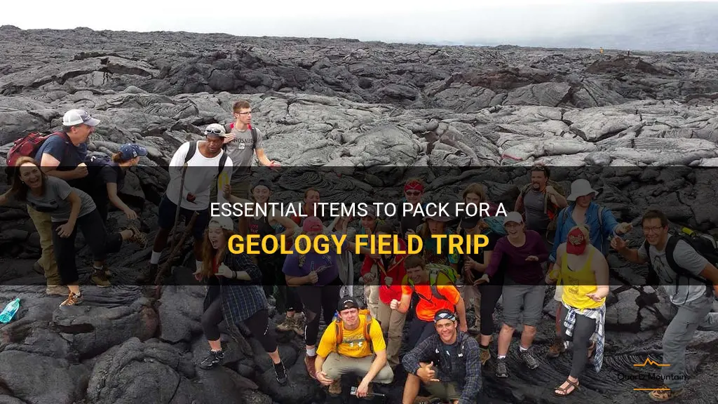 what to pack for a geology field trip