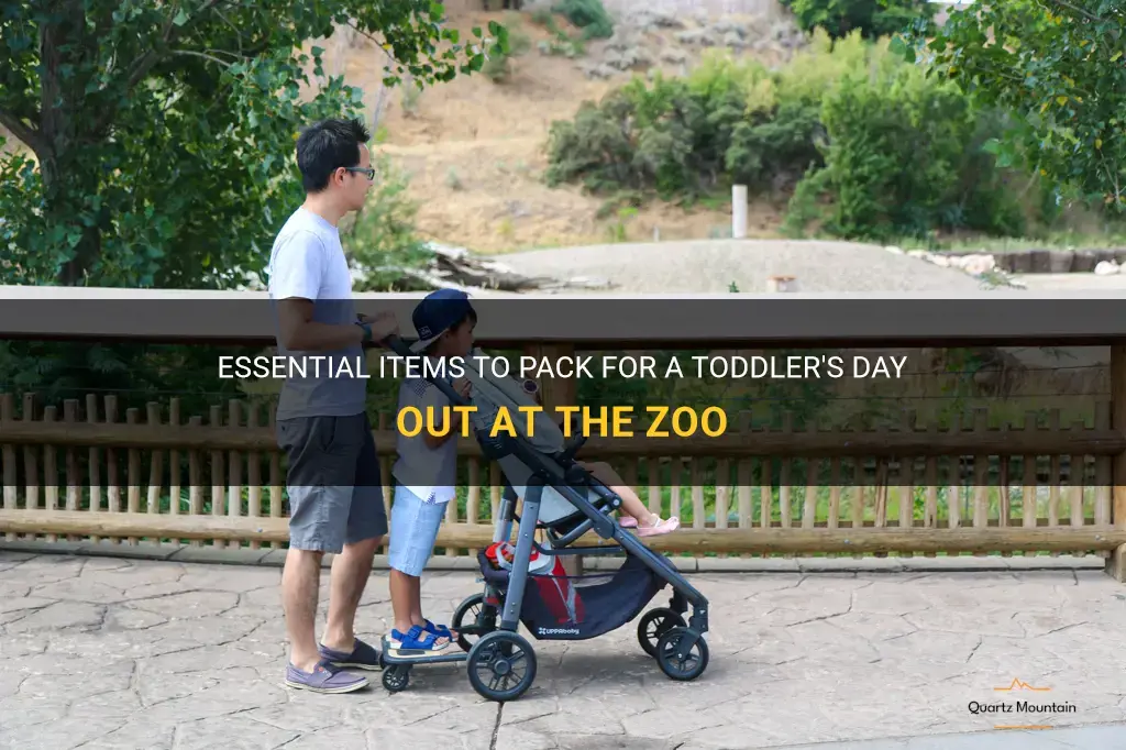what to pack for a toddler at the zoo
