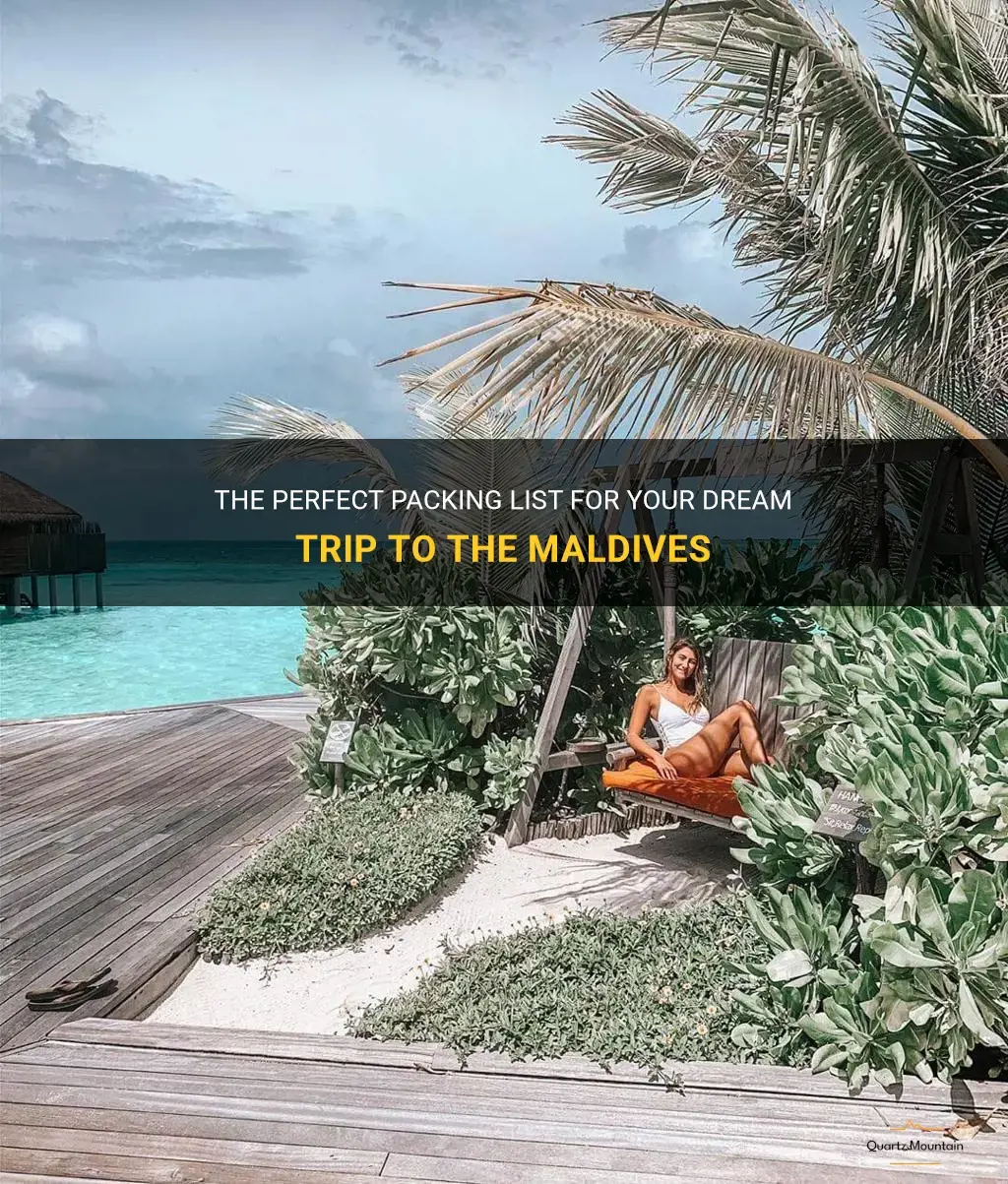 what to pack for a trip to maldives