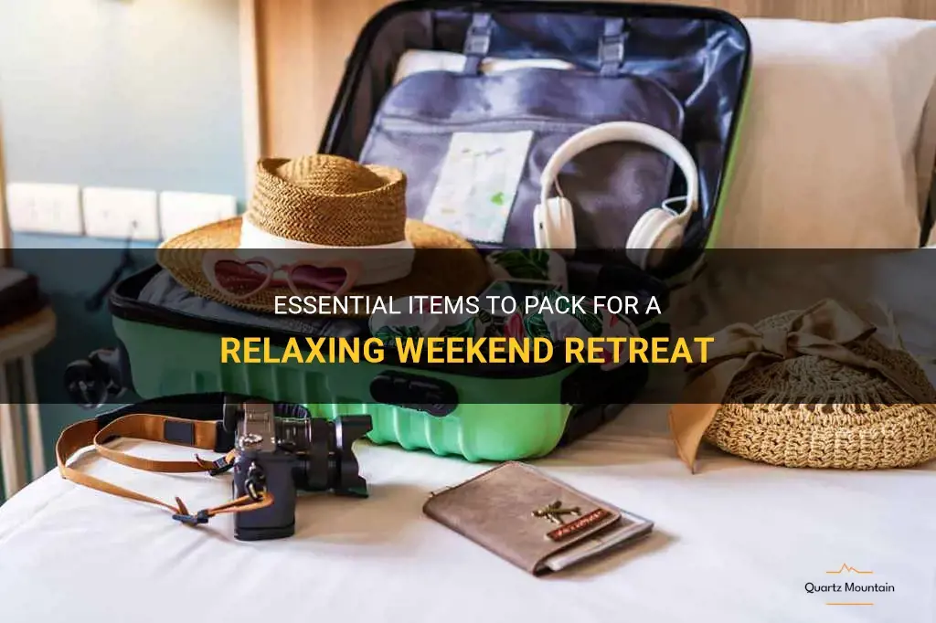 what to pack for a weekend retreat