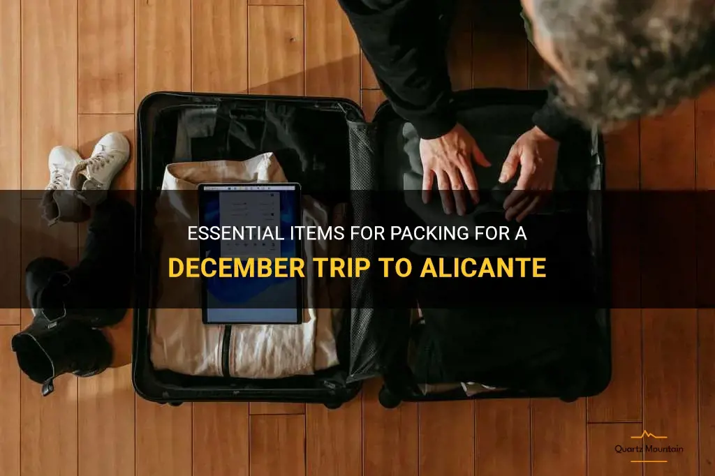 what to pack for alicante in december