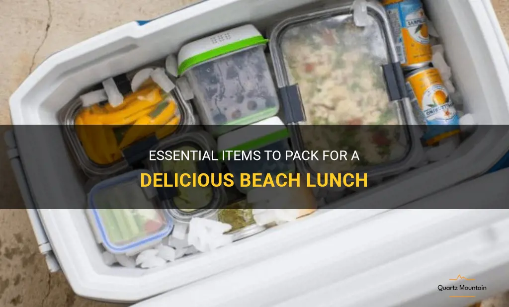 what to pack for beach lunch