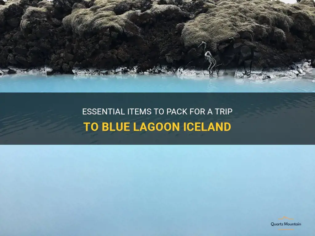 what to pack for blue lagoon iceland