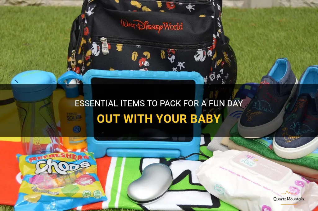 what to pack for day out with baby