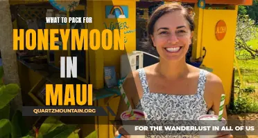 What to Pack for a Romantic Honeymoon in Maui: Essential Items for a Perfect Getaway