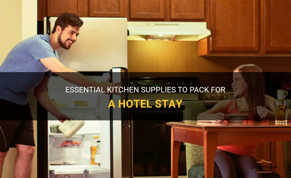 what to pack for kitchen with hotel
