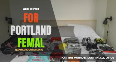 Essential Clothing and Accessories for the Female Traveler Exploring Portland