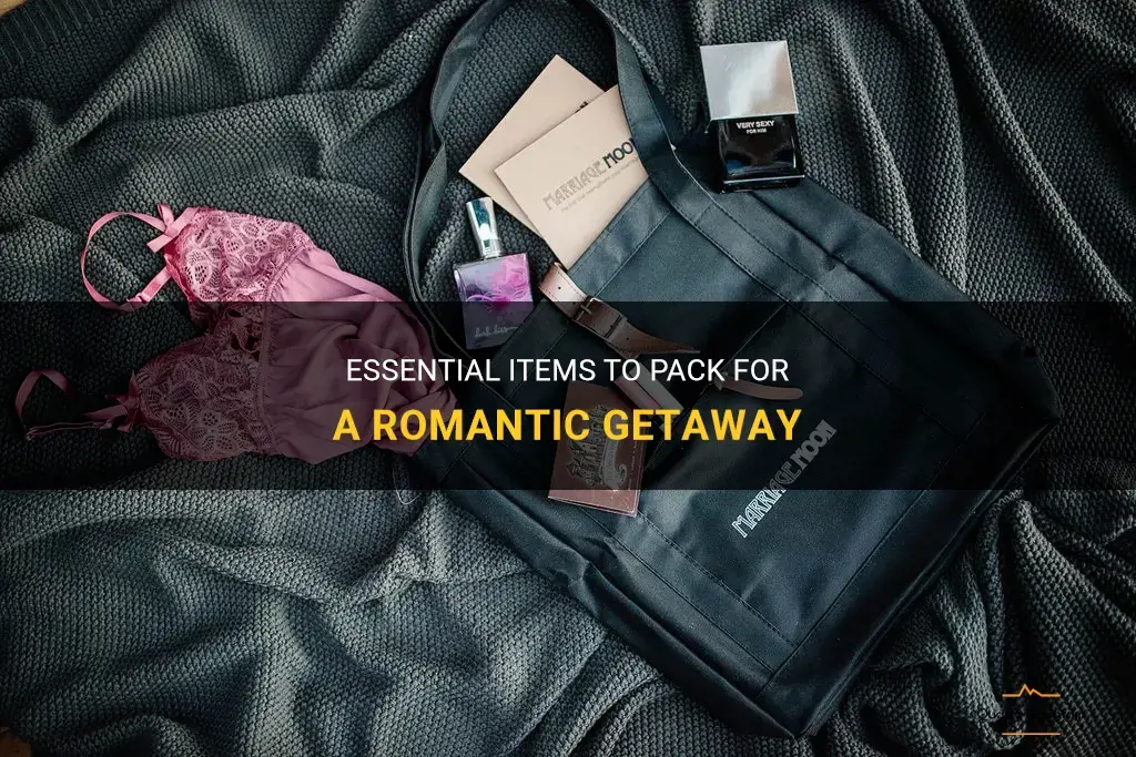 what to pack for romance