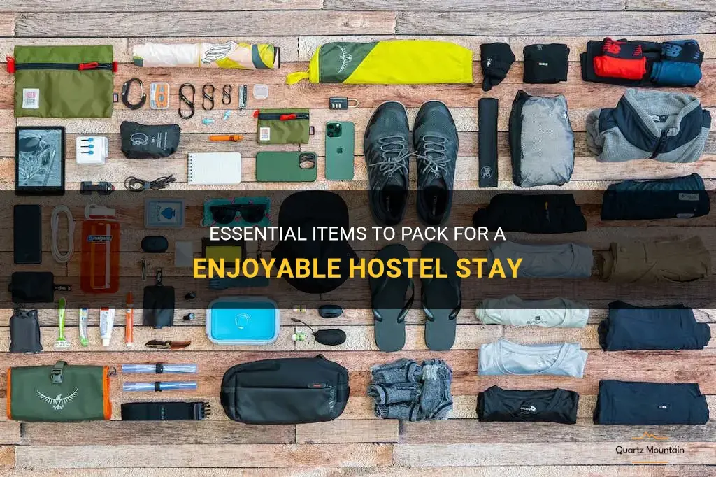 what to pack for staying in a hostel