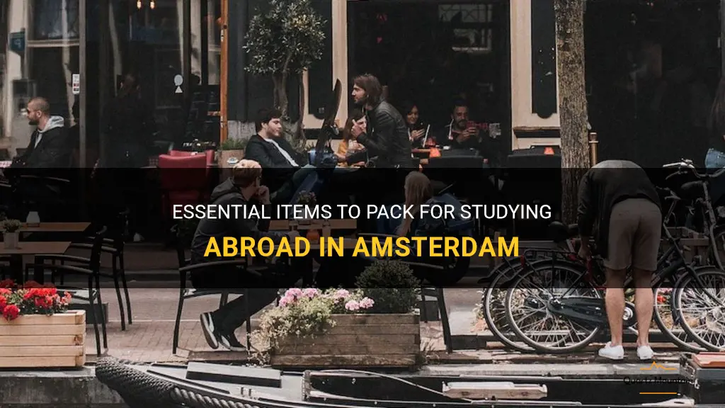 what to pack for study abroad in amsterdam