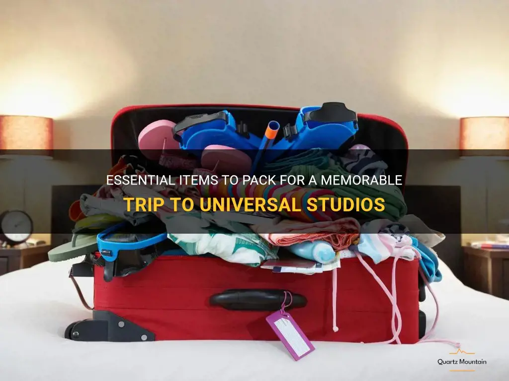 what to pack for trip to universal studios