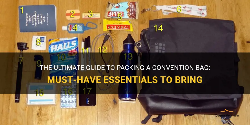 what to pack in a con bag