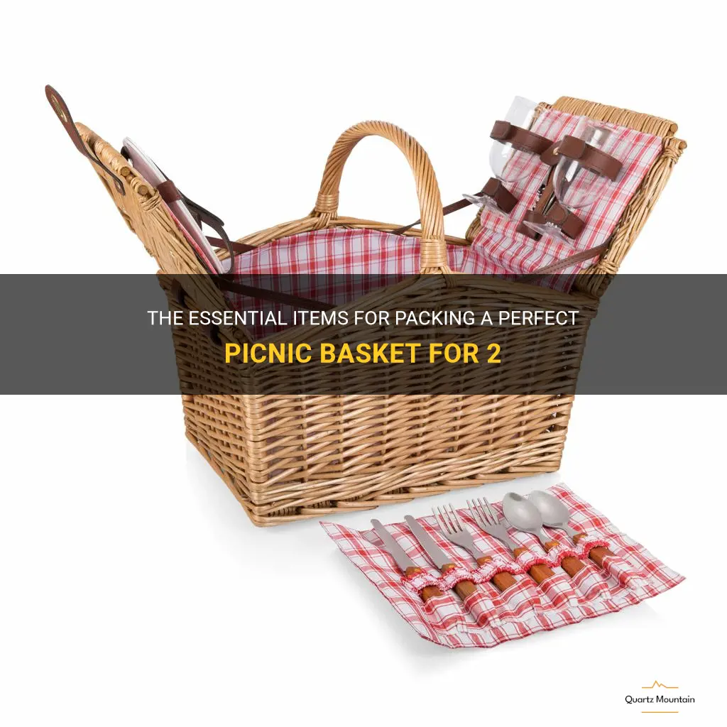 what to pack in a picnic basket for 2