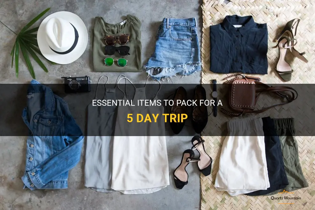 what to pack on a 5 fay trip