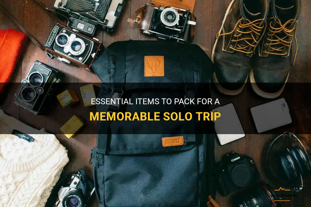 what to pack on a solo trip