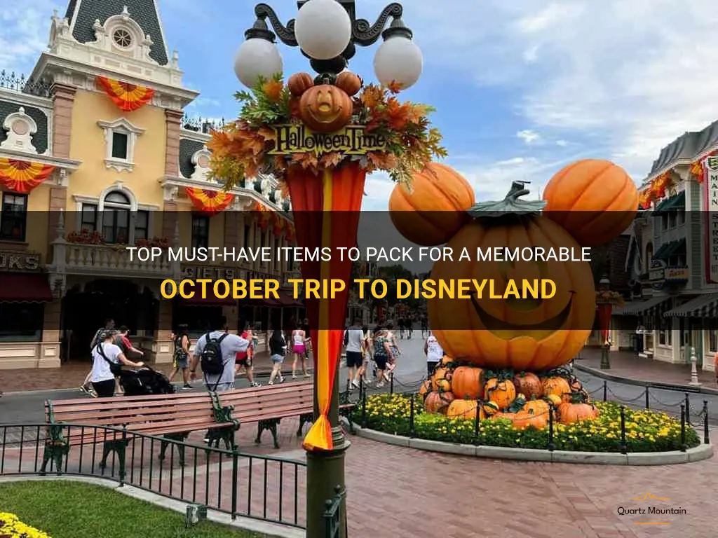 what to pack to disneyland in October