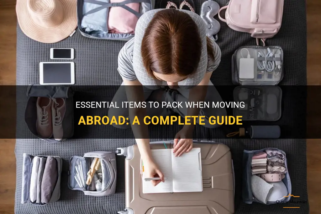 what to pack to move abroad