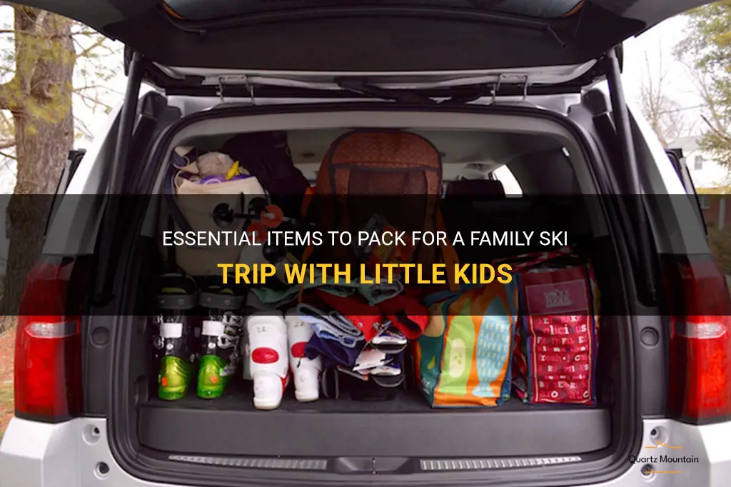 what to pack with little kdis going skiing